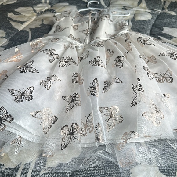 Lilt flutter sleeve tulle skirt with rose gold butterfly - Picture 6 of 8
